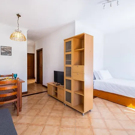 A Vilita Beach Apartment Pera Exterior photo